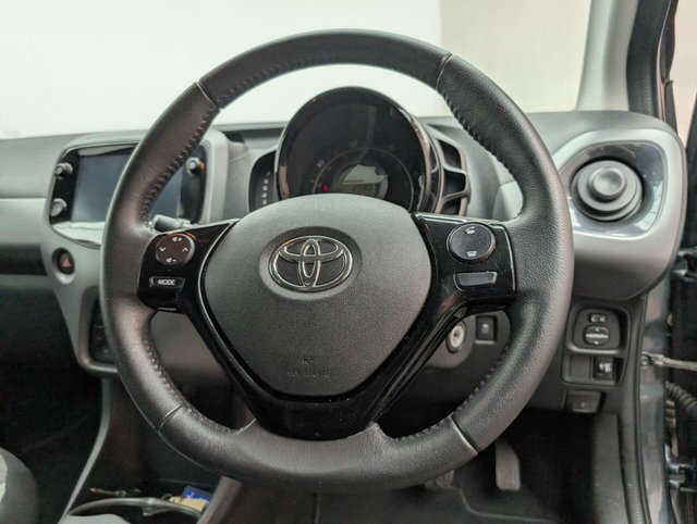 USED 2020 20 TOYOTA AYGO 1.0 Aygo X-Trend VVT-i CVT 5dr CLICK+COLLECT / HOME DELIVERY