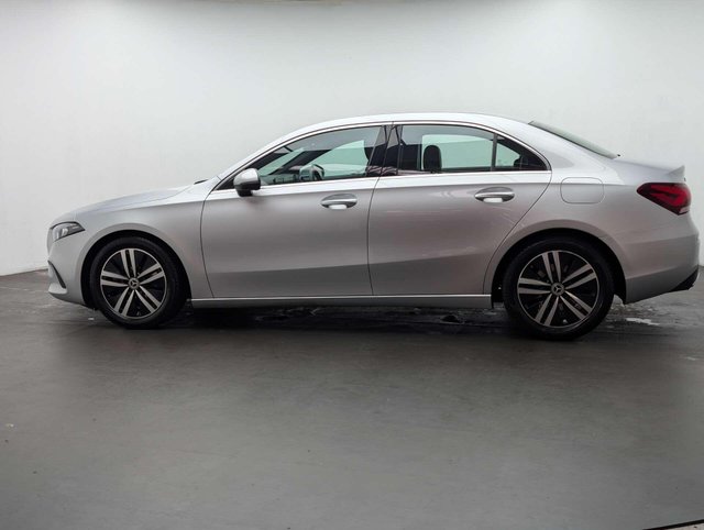 USED 2022 22 MERCEDES-BENZ A-CLASS 1.3 A 200 Sport Auto 4dr CLICK+COLLECT / HOME DELIVERY