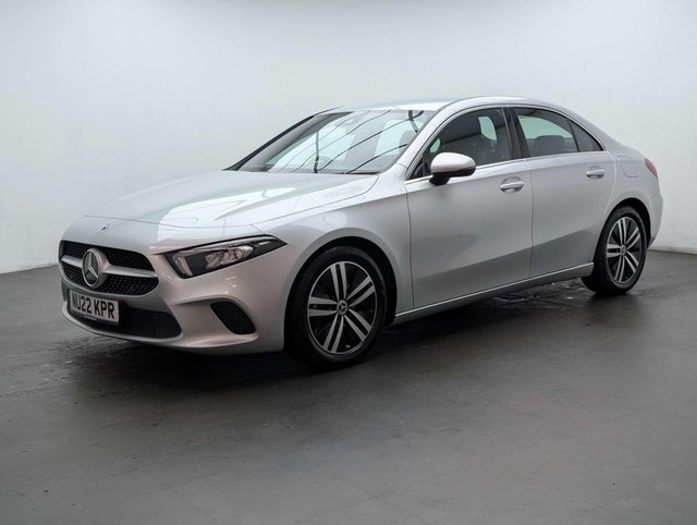 USED 2022 22 MERCEDES-BENZ A-CLASS 1.3 A 200 Sport Auto 4dr CLICK+COLLECT / HOME DELIVERY