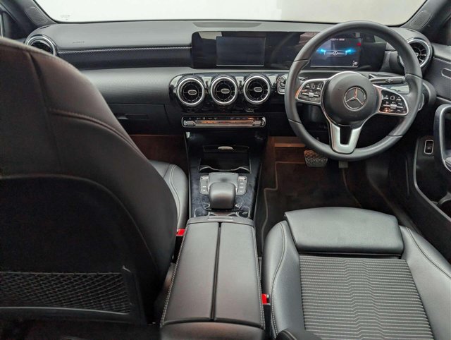 USED 2022 22 MERCEDES-BENZ A-CLASS 1.3 A 200 Sport Auto 4dr CLICK+COLLECT / HOME DELIVERY