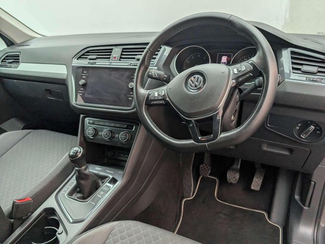USED 2018 68 VOLKSWAGEN TIGUAN 1.4 Tiguan SE Nav TSi 5dr CLICK+COLLECT / HOME DELIVERY