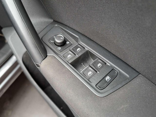 USED 2018 68 VOLKSWAGEN TIGUAN 1.4 Tiguan SE Nav TSi 5dr CLICK+COLLECT / HOME DELIVERY