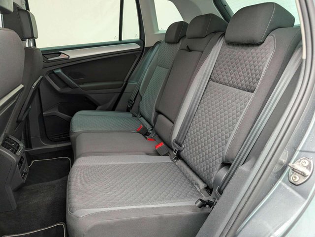 USED 2018 68 VOLKSWAGEN TIGUAN 1.4 Tiguan SE Nav TSi 5dr CLICK+COLLECT / HOME DELIVERY
