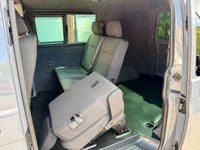 USED 2020 04 VOLKSWAGEN TRANSPORTER 2.0 TDI T30 H-LINE  KOMBI DAY VAN 5dr Diesel DSG FWD SWB Euro 6 (s/s)  * 150 Bhp  * [ NO V A T ] NO V A T  [ DSG ]  FULLY INSULATED & CARPETED [ 20'' BLACK ALLOYS ]