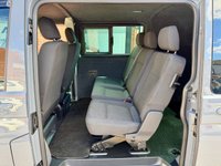 USED 2020 04 VOLKSWAGEN TRANSPORTER 2.0 TDI T30 H-LINE  KOMBI DAY VAN 5dr Diesel DSG FWD SWB Euro 6 (s/s)  * 150 Bhp  * [ NO V A T ] NO V A T  [ DSG ]  FULLY INSULATED & CARPETED [ 20'' BLACK ALLOYS ]
