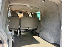 USED 2020 04 VOLKSWAGEN TRANSPORTER 2.0 TDI T30 H-LINE  KOMBI DAY VAN 5dr Diesel DSG FWD SWB Euro 6 (s/s)  * 150 Bhp  * [ NO V A T ] NO V A T  [ DSG ]  FULLY INSULATED & CARPETED [ 20'' BLACK ALLOYS ]