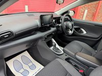 USED 2023 73 TOYOTA YARIS 1.5 VVT-h Design Hatchback 5dr Petrol Hybrid E-CVT Euro 6 (s/s) (116 ps) FULL TOYOTA SERVICE HISTORY