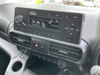 USED 2021 21 VAUXHALL COMBO 1.5 Turbo D 2300 Dynamic Panel Van 4dr Diesel Manual L2 H1 Euro 6 (100 ps) NO VAT + AIR CON + FULL DEALER HISTORY + 6 LOAD DOORS
