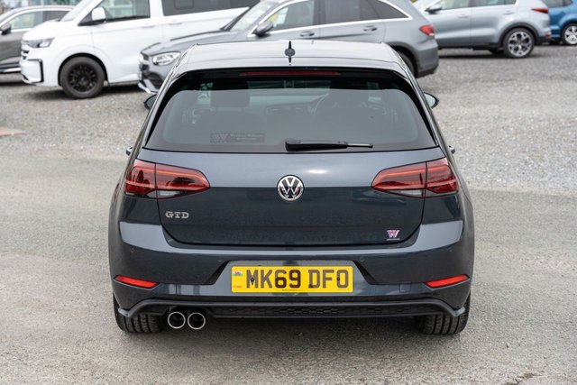 View our VOLKSWAGEN GOLF
