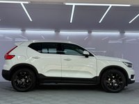 USED 2021 70 VOLVO XC40 1.5 T3 Momentum SUV 5dr Petrol Manual Euro 6 (s/s) (163 ps) 1 Former Keeper | Black Pack