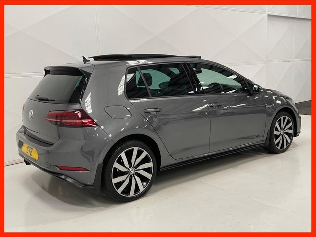 View our VOLKSWAGEN GOLF