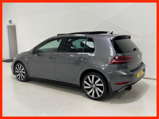 View our VOLKSWAGEN GOLF