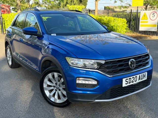 View our Volkswagen T-Roc 1.6 TDI SE SUV 5dr Diesel Manual Euro 6 (s/s) (115 ps)