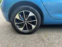 USED 2017 67 RENAULT ZOE Q90 41kWh Dynamique Nav Auto 5dr (Quick Charge, Battery Lease) 1 OWNER CAR|FSH|R/CAM|2 KEYS