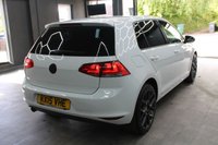 USED 2015 15 VOLKSWAGEN GOLF 1.6 TDI BlueMotion Tech Match Hatchback 5dr Diesel DSG Euro 5 (s/s) (105 ps) BLUETOOTH - CRUISE CONTROL