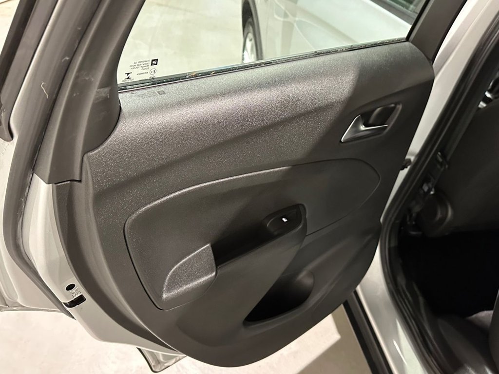 USED 2018 68 VAUXHALL CROSSLAND X 1.6 Turbo D ecoTEC SE SUV 5dr Diesel Manual Euro 6 (s/s) (99 ps) 