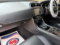 USED 2017 17 JAGUAR XE 2.0d R-Sport Auto Euro 6 (s/s) 4dr ***15000 MILES F/JAGUAR/S/H***