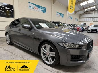 2017 JAGUAR XE
