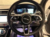 USED 2022 22 JAGUAR I-PACE 400 90kWh HSE Black SUV 5dr Electric Auto 4WD (400 ps) SAT-NAV + PANORAMIC SUNROOF + REVERSING CAMERA