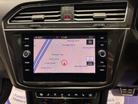 USED 2019 69 VOLKSWAGEN TIGUAN 1.5 TSI EVO R-Line Tech SUV 5dr Petrol DSG Euro 6 (s/s) (150 ps) PANORMAIC SUNROOF + HEATED SEATS + SAT-NAV