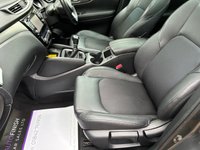 USED 2018 18 NISSAN QASHQAI 1.2 DIG-T Tekna SUV 5dr Petrol Manual Euro 6 (s/s) (115 ps) * SAT-NAV * HEATED SEATS * PANORAMIC ROOF * PARKING CAMERA * 2 KEYS * FOLDING MIRROS * 1 KEEPER * SERVICE HISTORY *