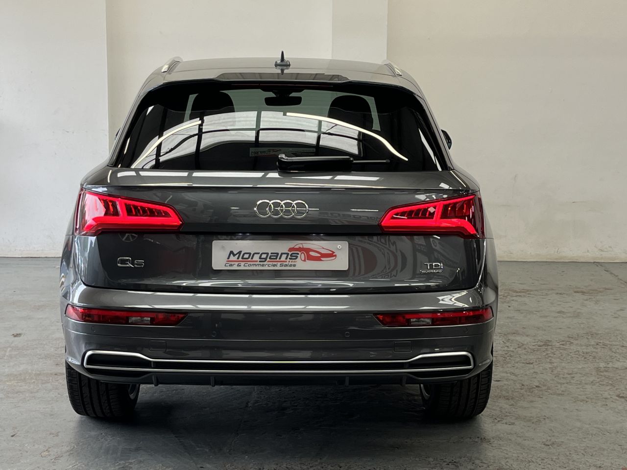 2018 AUDI Q5 S Line - vehicle photo 9 for sale on PureCar