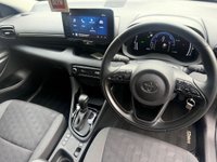 USED 2024 24 TOYOTA YARIS 1.5 VVT-h Design E-CVT Euro 6 (s/s) 5dr Automatic 1 previous owner FSH