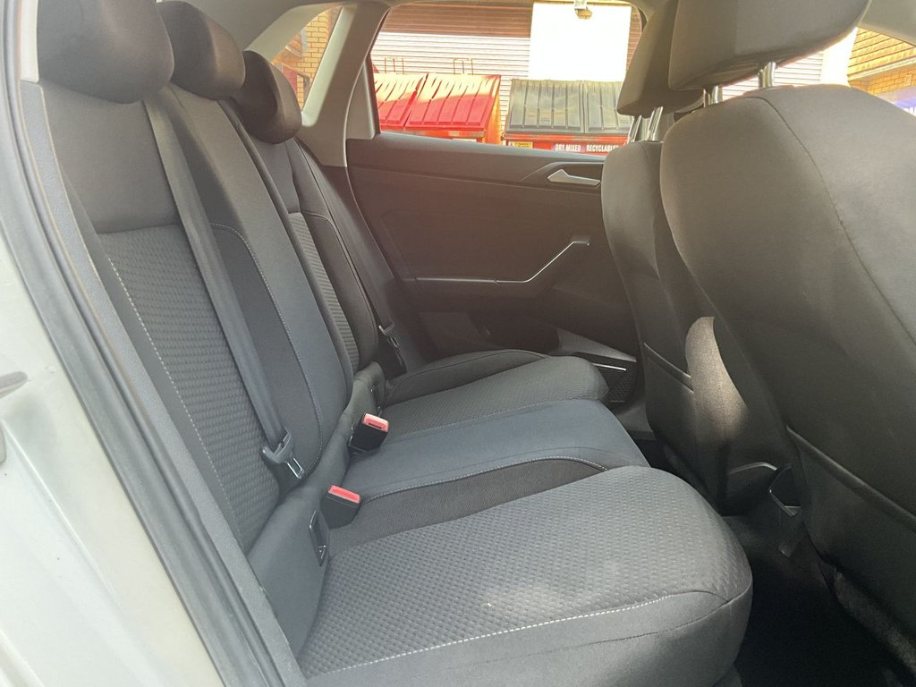 USED 2019 68 VOLKSWAGEN POLO 1.0 TSI GPF SE Hatchback 5dr Petrol Manual Euro 6 (s/s) (95 ps) Apple CarPlay, Bluetooth