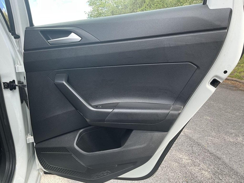 USED 2019 68 VOLKSWAGEN POLO 1.0 TSI GPF SE Hatchback 5dr Petrol Manual Euro 6 (s/s) (95 ps) Apple CarPlay, Bluetooth