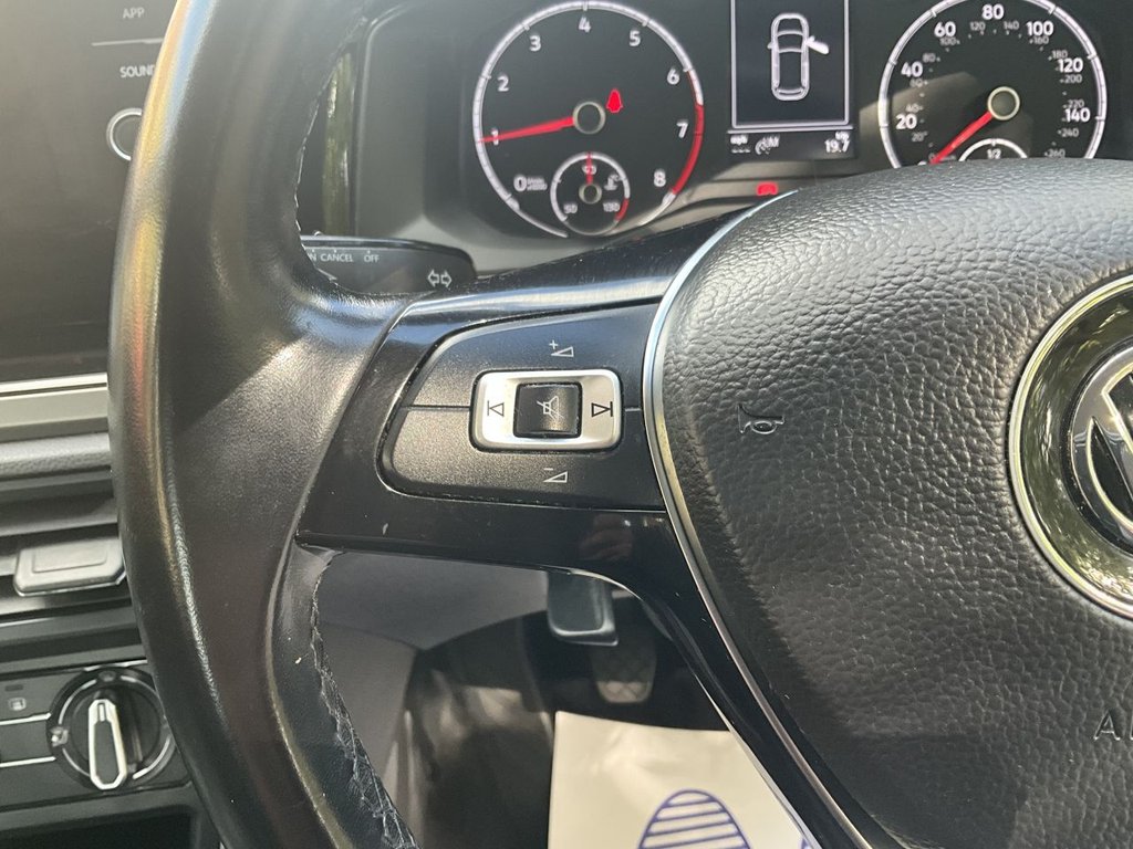 USED 2019 68 VOLKSWAGEN POLO 1.0 TSI GPF SE Hatchback 5dr Petrol Manual Euro 6 (s/s) (95 ps) Apple CarPlay, Bluetooth