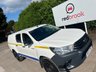 USED 2017 17 TOYOTA HILUX 2.4 D-4D Active Pickup Extended Cab 4dr Diesel Manual 4WD Euro 6 (3.5t) (150 ps) FULL SERVICE HISTORY - GREAT VALUE*
