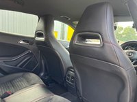 USED 2019 19 MERCEDES-BENZ GLA 2.1 GLA200d AMG Line (Executive) SUV 5dr Diesel 7G-DCT 4MATIC Euro 6 (s/s) (136 ps) REVERSE CAMERA