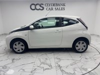 USED 2017 17 TOYOTA AYGO 1.0 VVT-i x-play Hatchback 3dr Petrol Manual Euro 6 (68 ps) Finished In White Flash, This Aygo Comes With A Reverse Camera, 2 Keys, 12 Months MOT, 3 Months Warranty. Finance And Extended Warranty Available.