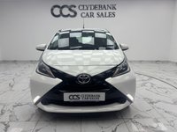 USED 2017 17 TOYOTA AYGO 1.0 VVT-i x-play Hatchback 3dr Petrol Manual Euro 6 (68 ps) Finished In White Flash, This Aygo Comes With A Reverse Camera, 2 Keys, 12 Months MOT, 3 Months Warranty. Finance And Extended Warranty Available.