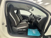 USED 2017 17 TOYOTA AYGO 1.0 VVT-i x-play Hatchback 3dr Petrol Manual Euro 6 (68 ps) Finished In White Flash, This Aygo Comes With A Reverse Camera, 2 Keys, 12 Months MOT, 3 Months Warranty. Finance And Extended Warranty Available.