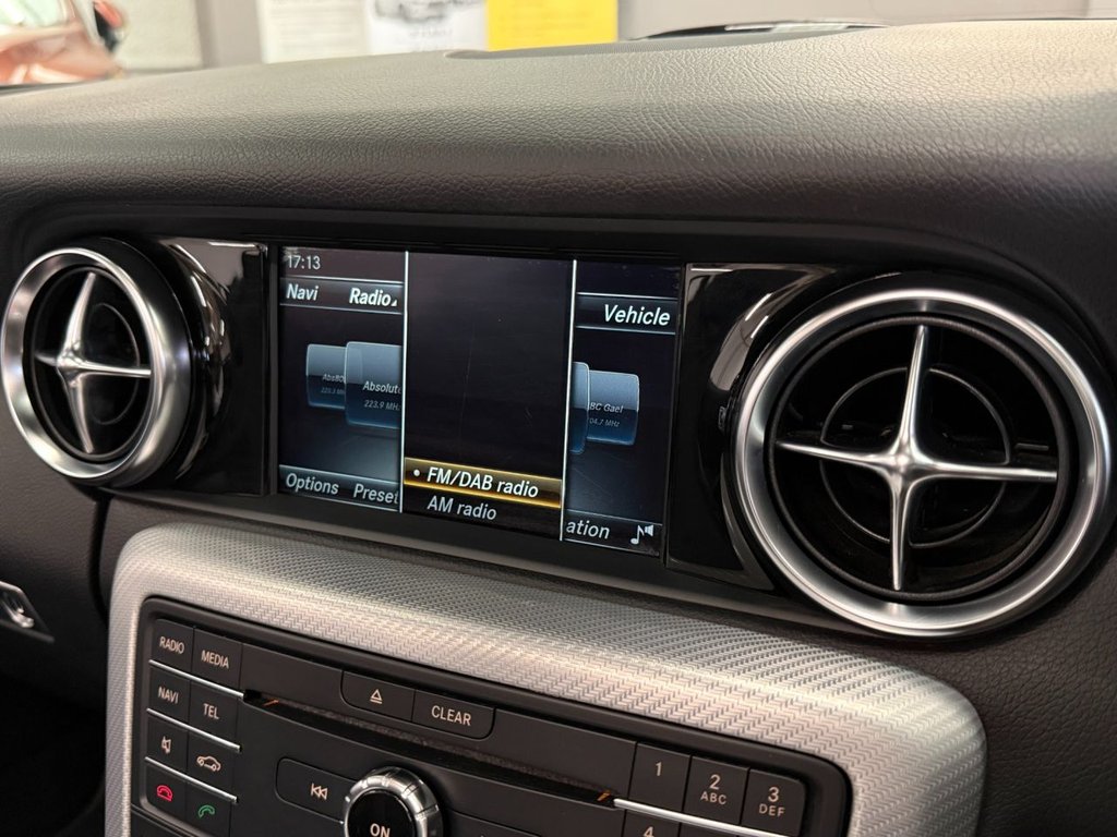 USED 2017 17 MERCEDES-BENZ SLC 2.1 SLC250d AMG Line Convertible 2dr Diesel G-Tronic Euro 6 (s/s) (204 ps) 