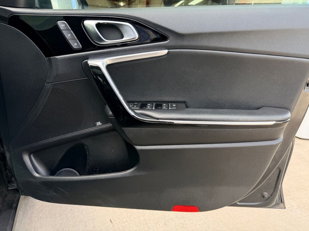 USED 2019 19 KIA CEED 1.4 T-GDi First Edition Sportswagon 5dr Petrol Manual Euro 6 (s/s) (138 bhp) 7 Services|Panoramic Roof|Camera|Heated & Cold Seats|
