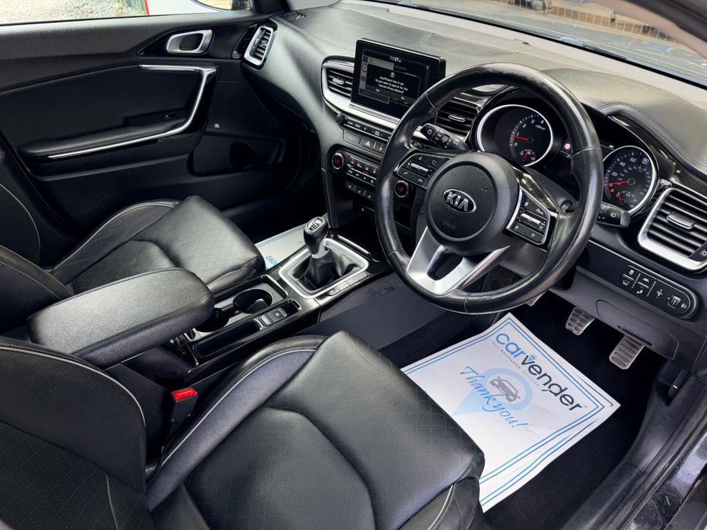 USED 2019 19 KIA CEED 1.4 T-GDi First Edition Sportswagon 5dr Petrol Manual Euro 6 (s/s) (138 bhp) 7 Services|Panoramic Roof|Camera|Heated & Cold Seats|
