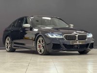USED 2021 21 BMW 5 SERIES 4.4 M550i V8 Saloon 4dr Petrol Steptronic xDrive Euro 6 (s/s) (530 ps) FINANCE AVAILABLE + PX WELCOME FBMWSH + REAR TV + SUNROOF +