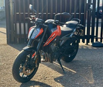 2023 KTM 790 DUKE