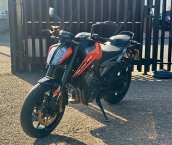 2023 KTM 790 DUKE