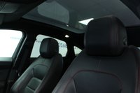 USED 2020 09 JAGUAR E-PACE 2.0 D150 Chequered Flag SUV 5dr Diesel Auto AWD Euro 6 (s/s) (150 ps) 