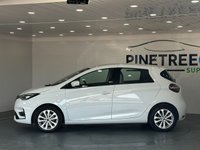 USED 2020 70 RENAULT ZOE R135 52kWh Iconic Hatchback 5dr Electric Auto (i, Rapid Charge) (134 bhp) 