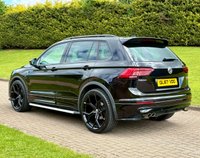 USED 2017 67 VOLKSWAGEN TIGUAN 2.0 TDI R-Line SUV 5dr Diesel DSG 4Motion Euro 6 (s/s) (150 ps) 