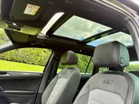 USED 2017 67 VOLKSWAGEN TIGUAN 2.0 TDI R-Line SUV 5dr Diesel DSG 4Motion Euro 6 (s/s) (150 ps) 