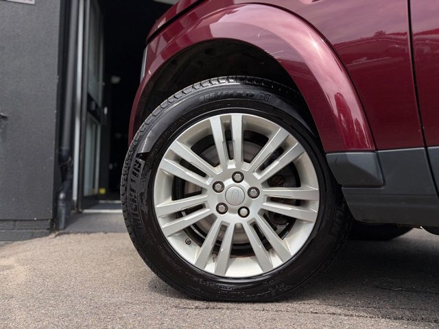 View our LAND ROVER DISCOVERY 4