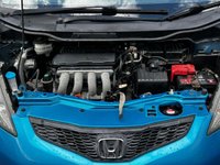 USED 2009 09 HONDA JAZZ 1.4 i-VTEC EX Hatchback 5dr Petrol i SHIFT Euro 4 (100 ps) Comprehensive Service History  |  Only 2 Owners From Brand New  |  Set of 2 Keys