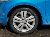 USED 2009 09 HONDA JAZZ 1.4 i-VTEC EX Hatchback 5dr Petrol i SHIFT Euro 4 (100 ps) Comprehensive Service History  |  Only 2 Owners From Brand New  |  Set of 2 Keys