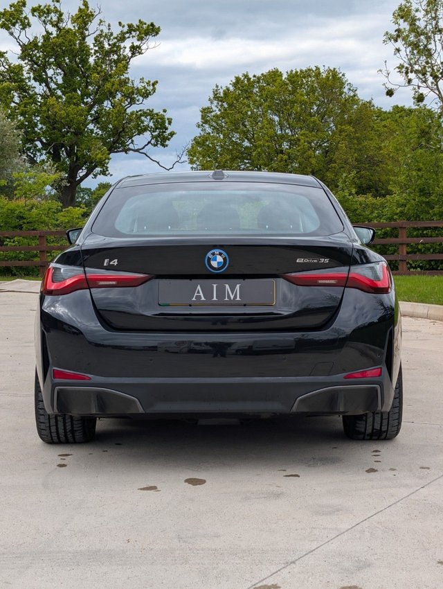 View our BMW I4