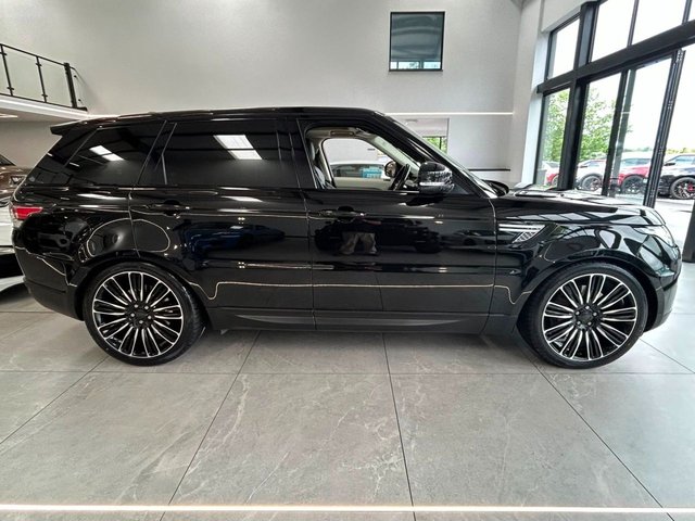View our LAND ROVER RANGE ROVER SPORT